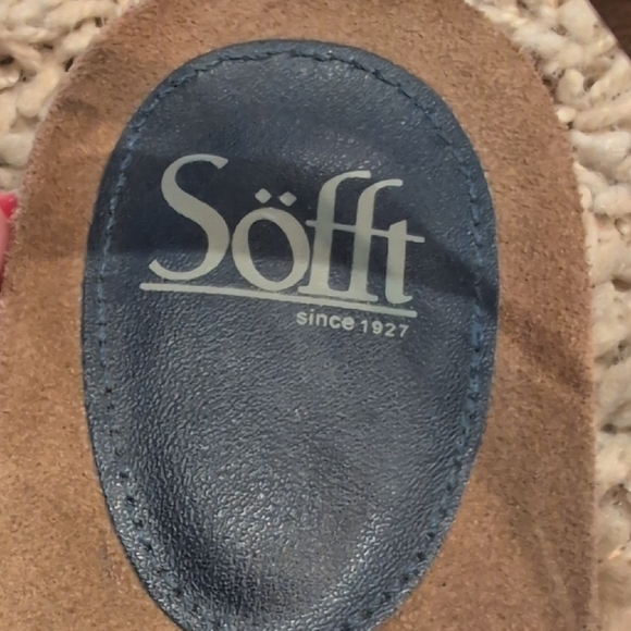 Sofft Black and Brown Sandals with Braided Straps - Picture 2 of 6